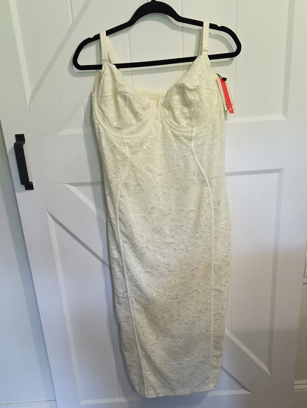 PopiLush Ivory Lace Midi Dress with Build In Shapeware And Bra